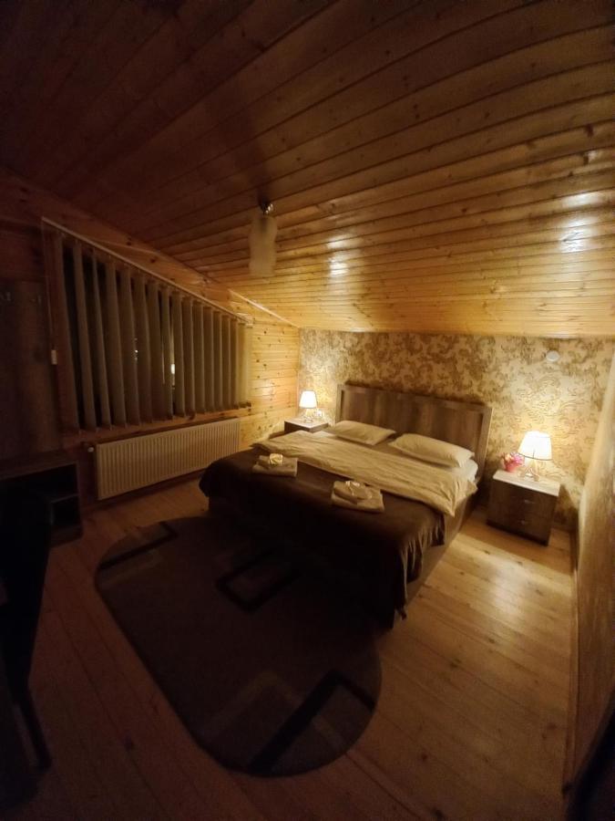 Four Season In Kazbegi Hotel Room photo